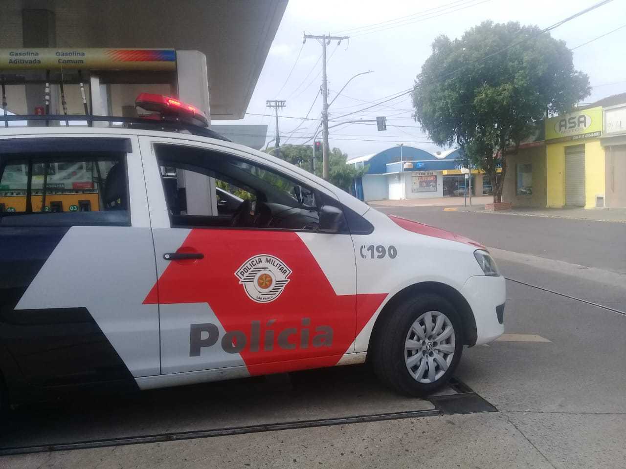 Posto de combustíveis foi assaltado na Vila Carvalho
