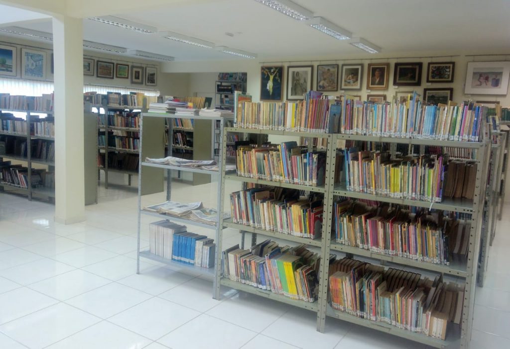 Biblioteca Municipal de Guararapes realiza empréstimo de livros com agendamento 