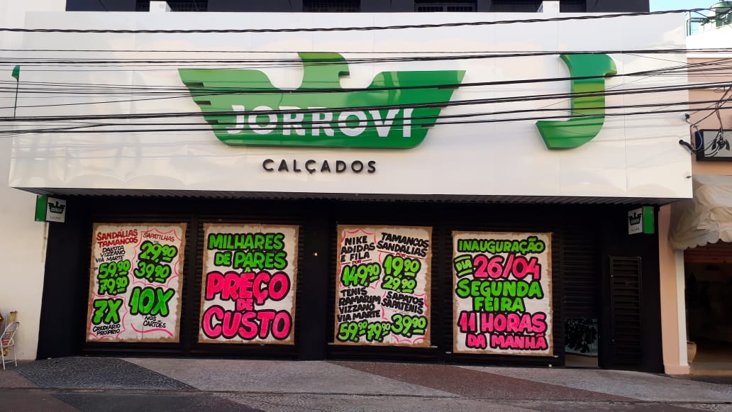 Fachada da loja Jorrovi Calçados em Araçatuba