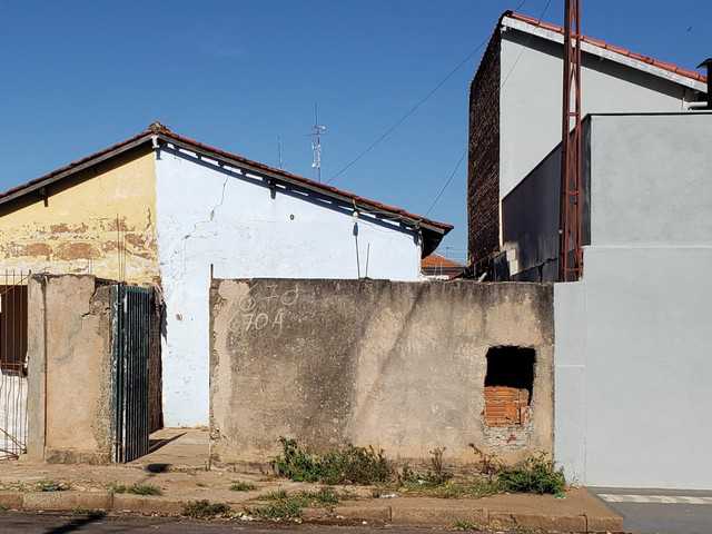 Casa onde homem assassinado em Birigui foi encontrado