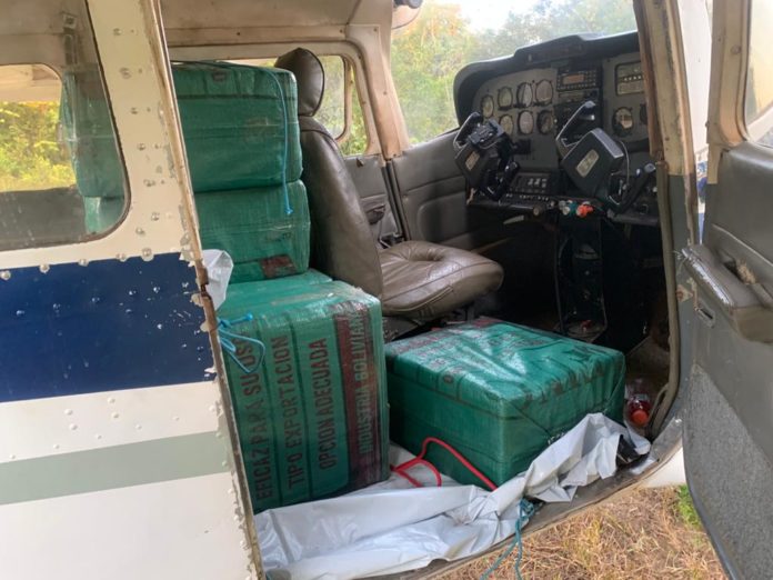 Avião com cocaína foi interceptado por caças da FAB