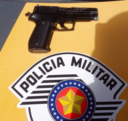 Réplica de pistola é encontrada em carro abordado pela PM Rodoviária em Araçatuba