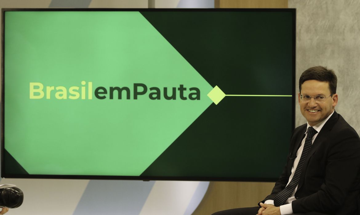 Ministro da cidadania, João Roma, participa do programa, Brasil em Pauta, da TV Brasil