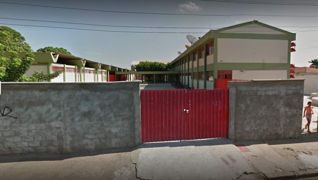 A Escola Estadual Vaniolê Dionysio Marques Pavan fica no Jardim Paraíso