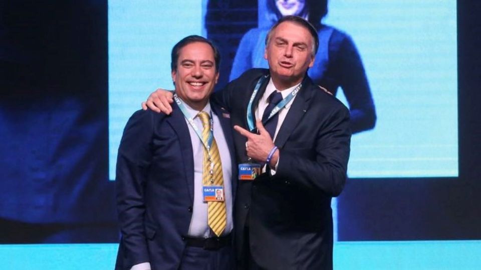 Pedro Guimarães e o presidente Jair Bolsonaro (PL)