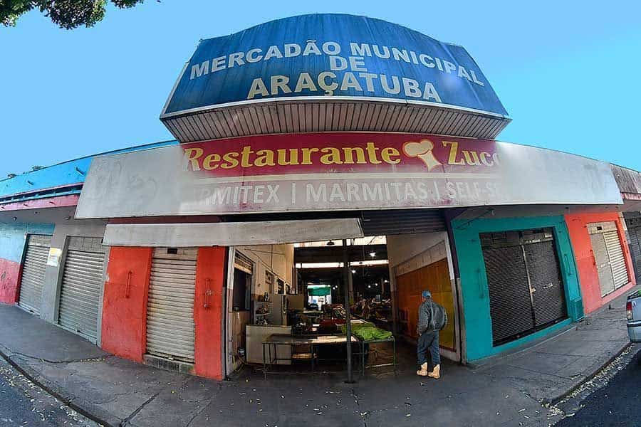 Mercadão municipal de Araçatuba