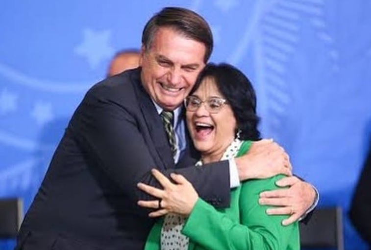 presidente jair bolsonaro e ministra da mulher da familia e dos direitos humanos damares alves