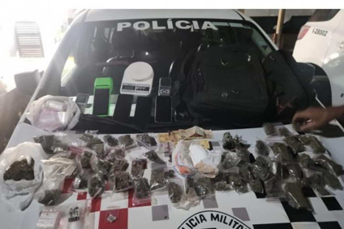 PM apreende drogas, balanças e dinheiro em comércio de Ilha Solteira Traf Ilha