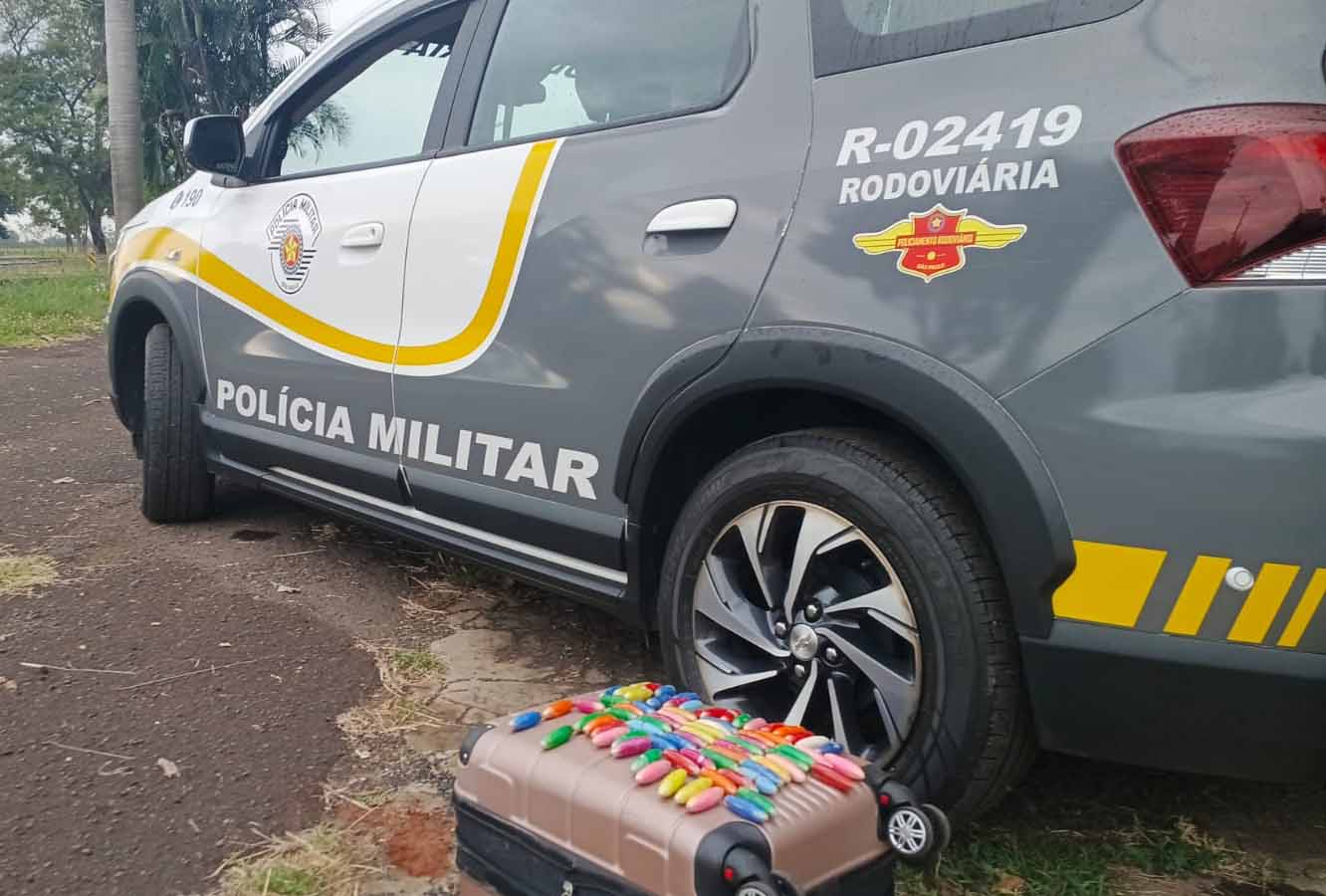 Policiamento Rodoviário prende mulher com mais de 1 kg de cocaína na Rondon trafico 10