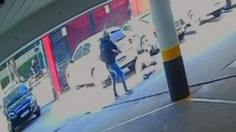 PM de Araçatuba é baleado ao tentar impedir assalto em São Paulo Reprodução de vídeo