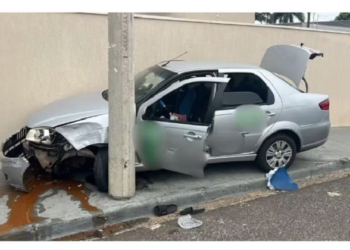 acidente poste