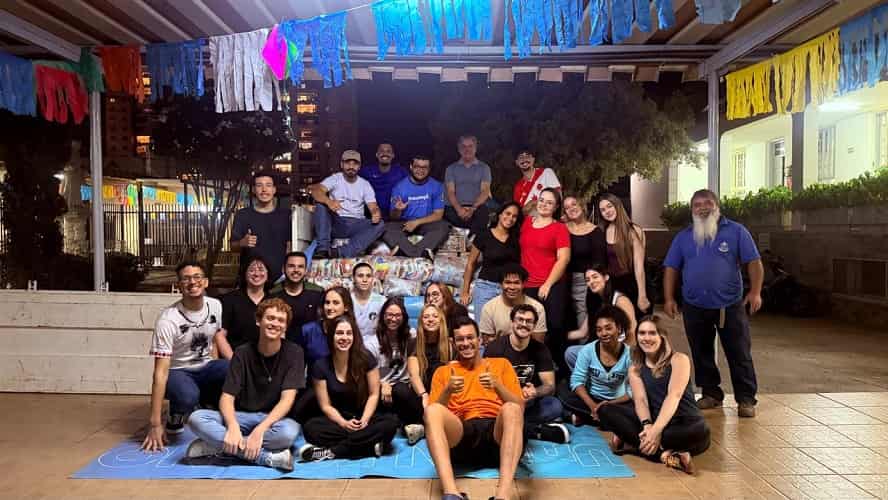 Campanha do Colégio Salesiano arrecada seis toneladas de alimentos em ação social campanha salesiano