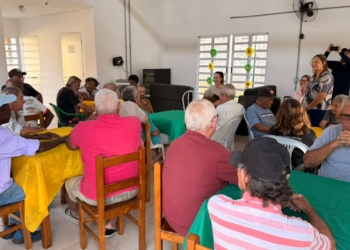 idosos do programa vida longa em Aracatuba