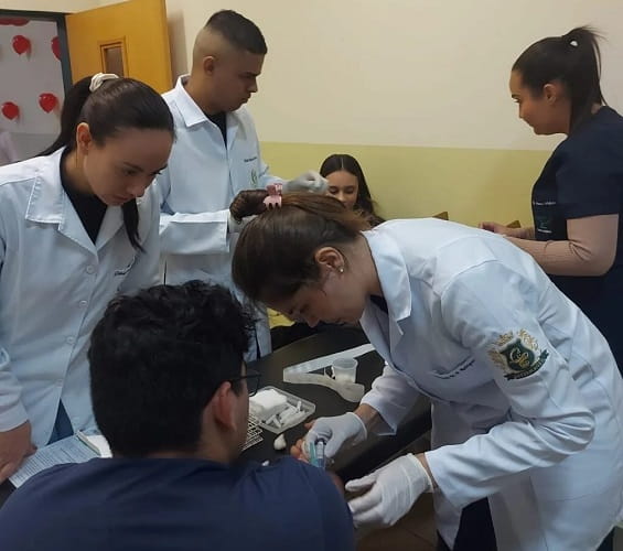 Ação no UniSALESIANO amplia cadastro de doadores de medula óssea unisale medula
