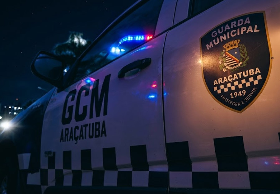 Jovem de 15 anos é detido por tráfico com cocaína e balança de precisão em posto viatura da GCM de Aracatuba