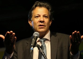 Tarcísio lidera corrida pelo Governo de São Paulo, aponta Datafolha