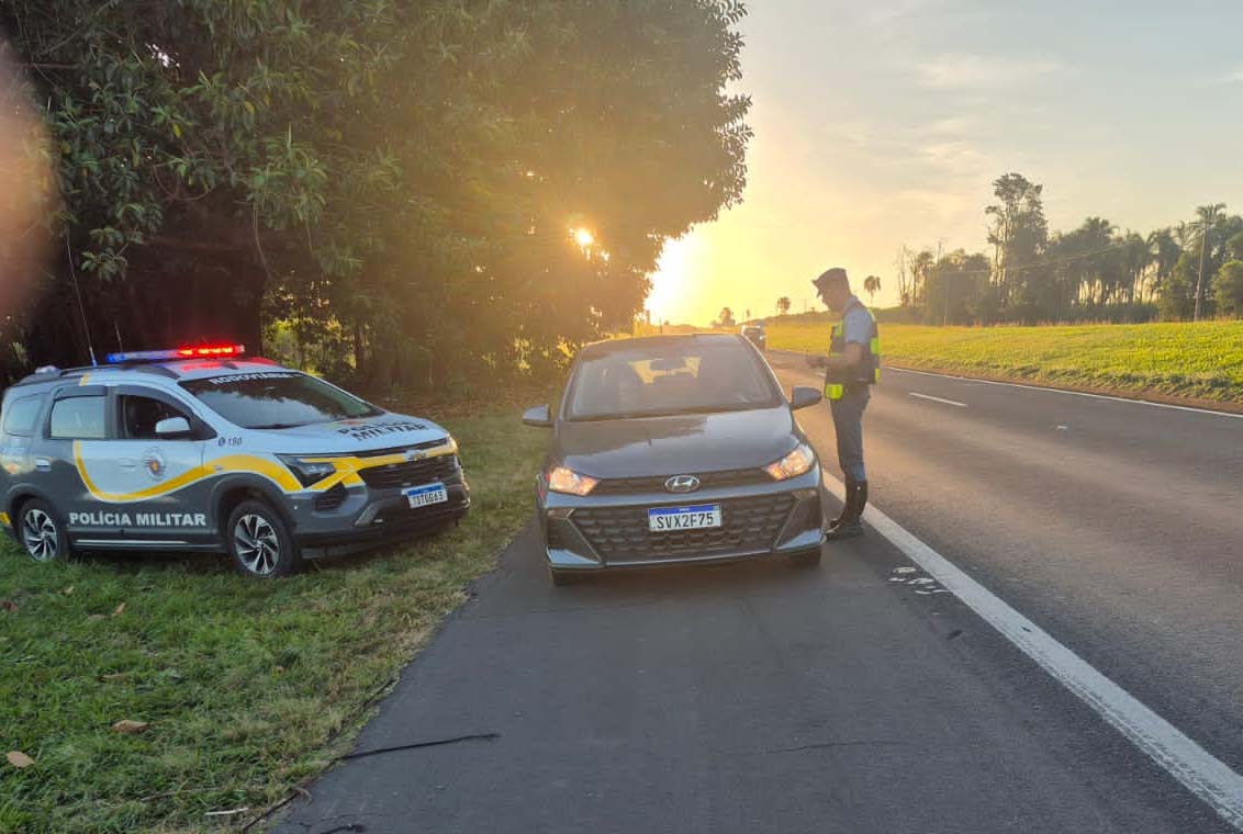 Operação 9 de Julho registra 2 mortos e 291 motoristas em excesso de velocidade Policia rodoviaria