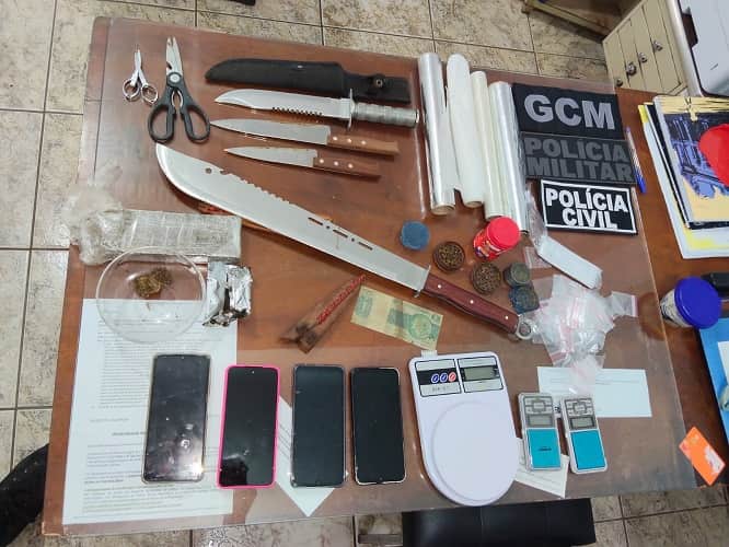 Operação integrada prende três pessoas e apreende drogas em Braúna brauna drogas