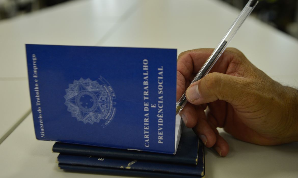 Construção civil oferece oito vagas em processo seletivo no Balcão de Empregos Foto: Agência Brasil