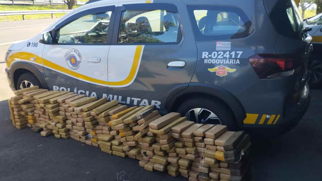 Polícia Rodoviária apreende mais de 266 kg de drogas na Rondon maconha PMR Andradina