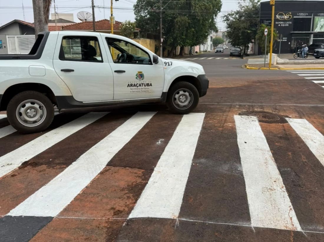 Prefeitura libera cruzamento após obra contra alagamentos em Araçatuba obra na saldanha marinho