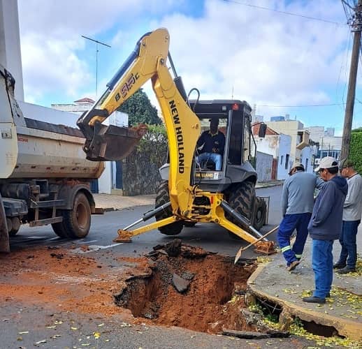 Prefeitura intensifica obras de drenagem e zeladoria em Araçatuba obra sosp