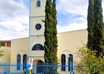 Paróquia Divino Espírito Santo fica na Rua Tobias Barreto, 501, bairro Alvorada, em Araçatuba