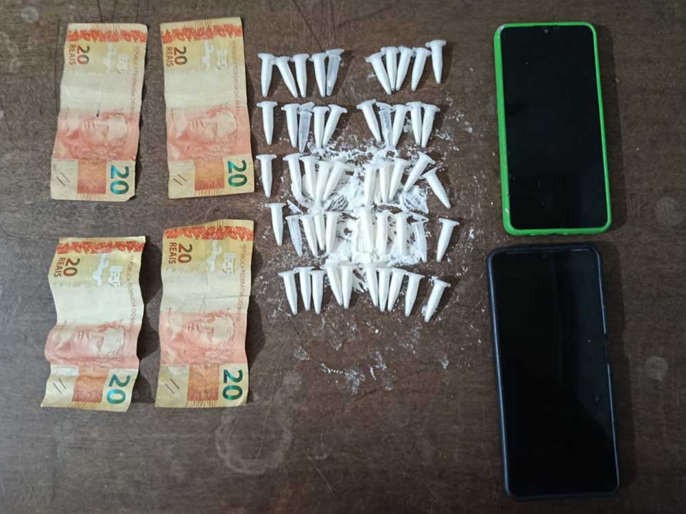 pinos com cocaina