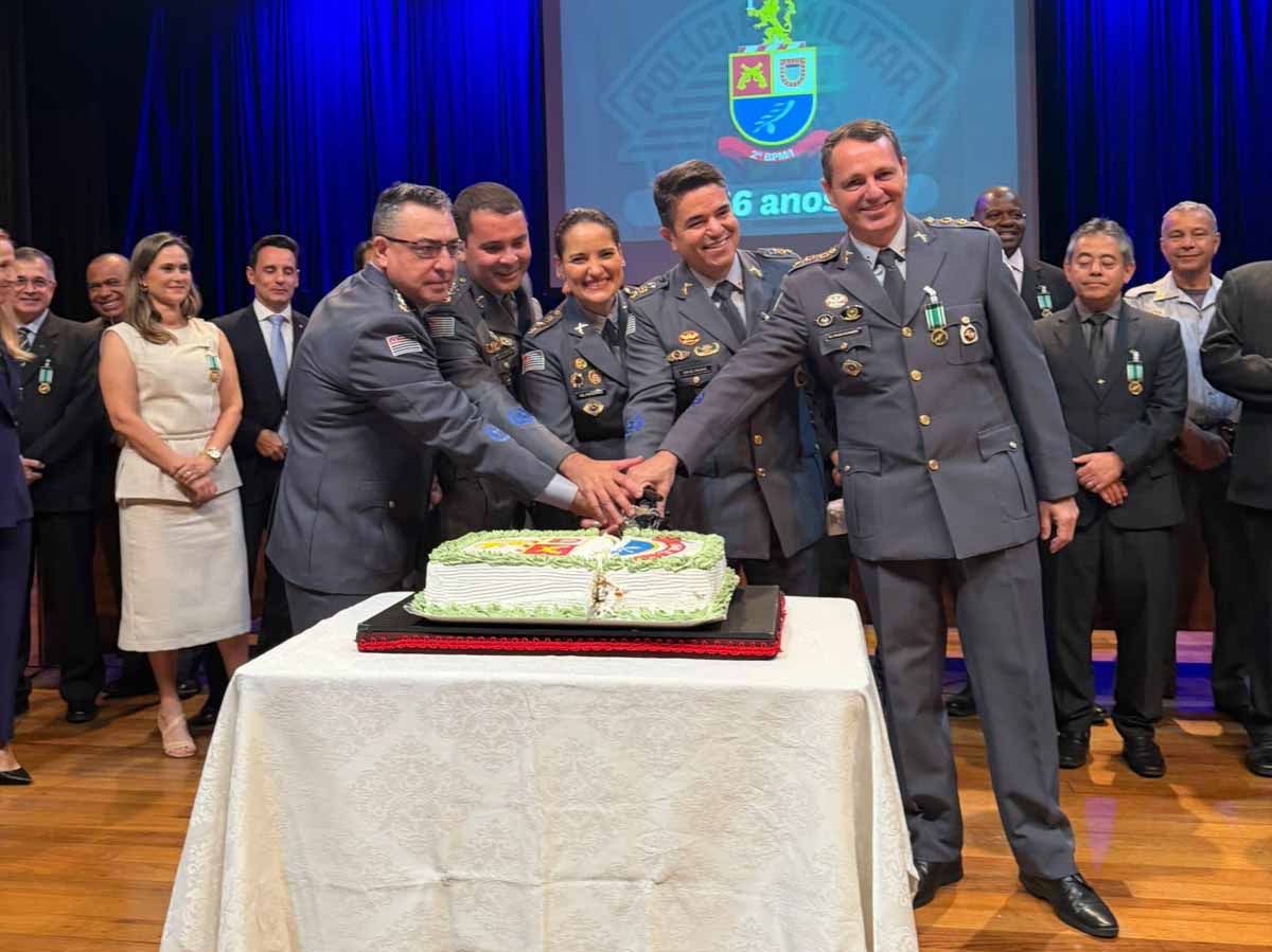 2º BPMI celebra 56 anos de história com primeira outorga da Medalha Cinquentenária 2 bpmi comemora 56 anos