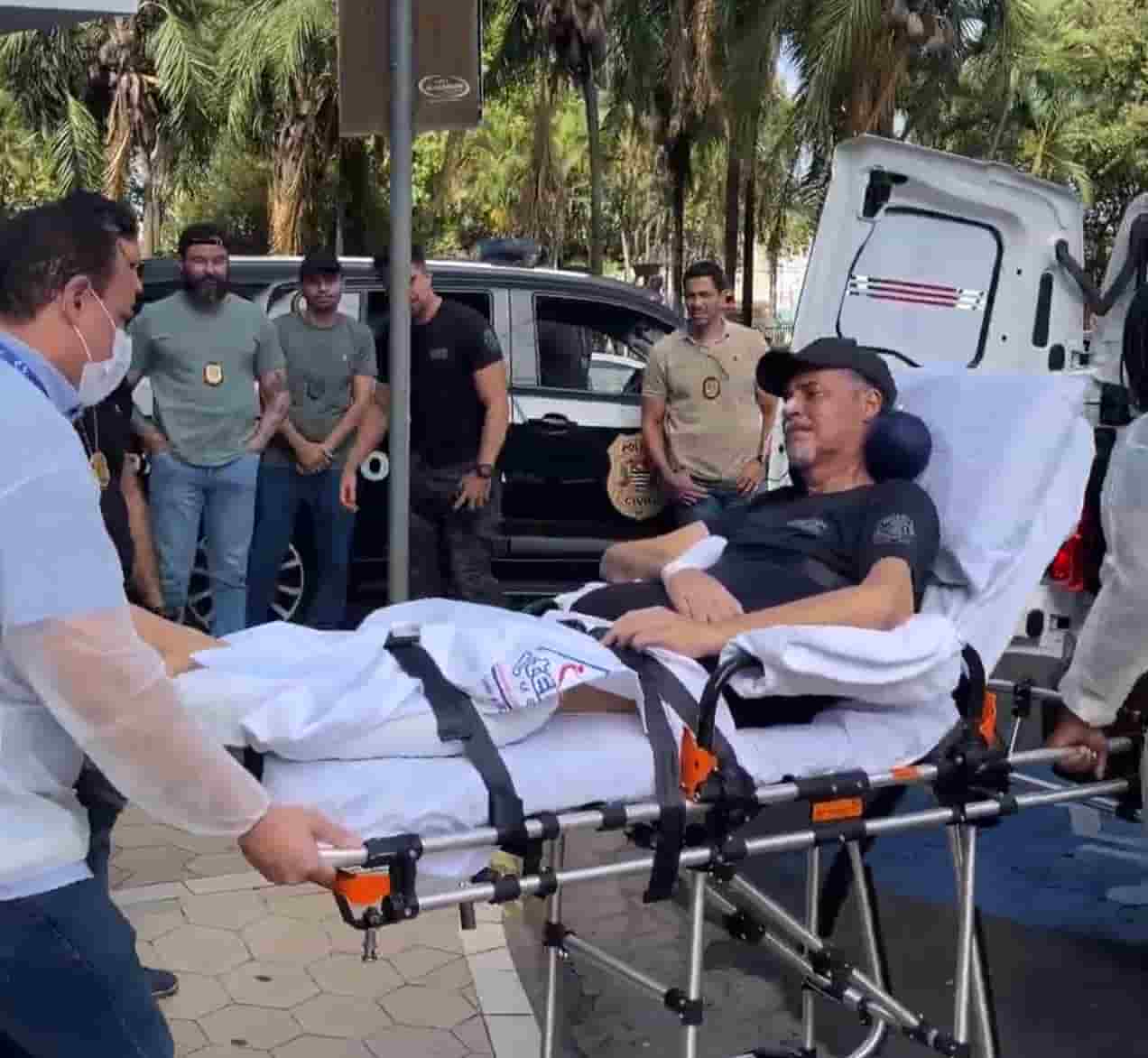 Após quase 100 dias internado, policial recebe alta e é recebido com aplausos Crédito; assessoria de imprensa da Santa Casa de Araçatuba