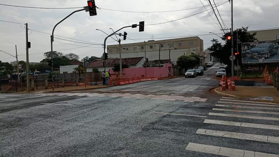Rua América do Sul é liberada após avanço das obras na Pompeu de Toledo Rua America Sul ata