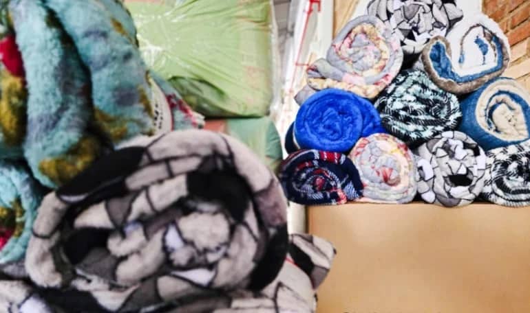 Saiba como doar para a Campanha do Agasalho no Poupatempo agasacho campanha