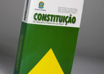 ‘A Constituição e o direito de falar em Deus nos espaços públicos’, por Ives Gandra
