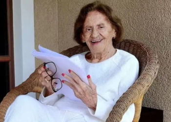 Morre aos 98 anos Laura Cardoso, ícone da dramaturgia brasileira Laura Cardoso morreu em casa, na capital paulista • Reprodução Instgram