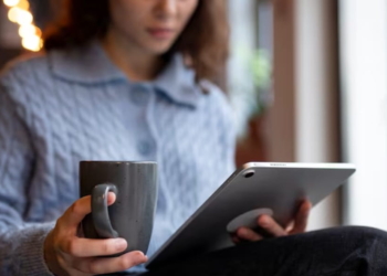 Veja como funciona a biblioteca digital gratuita e conheça obras disponíveis