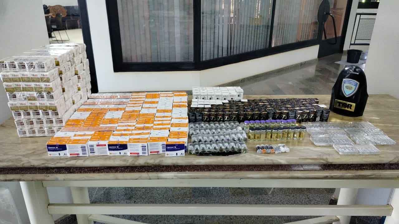 TOR prende homem com R$ 800 mil em medicamentos e anabolizantes medicamentos apreendidos