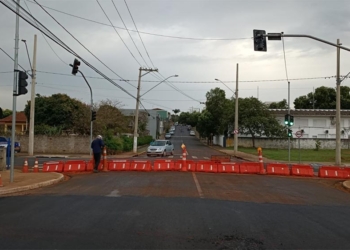 Rua América do Sul terá interdição para obras neste domingo
