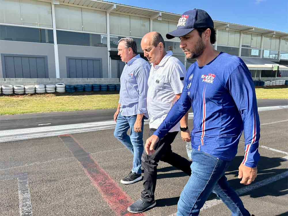 Speed Park passa por vistoria da FIA e reforça posição entre os melhores do mundo speed park recebe inspecao da FIA