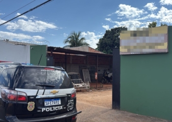 Policia fiscaliza ferros velhos em Aracatuba