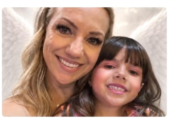 Fabiane Grando Brotto e a filha Bianca Grando Brotto — Foto: Redes sociais da família