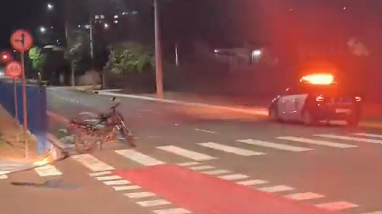 Jovem de 20 anos sofre fraturas graves em acidente entre moto e S-10 em Araçatuba acidente na pompeu