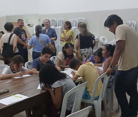 Projeto gratuito transforma vidas com arte, profissão e solidariedade em Araçatuba artes6