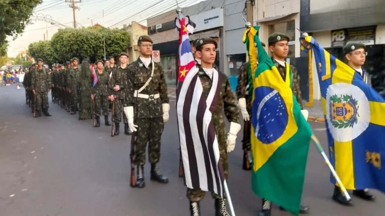 desfile guararapes