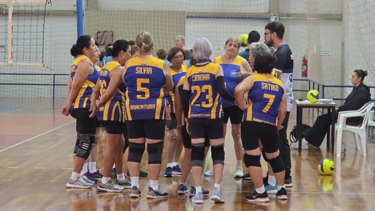 Araçatuba fecha rodada da Superliga Melhor Idade com três vitórias equipes femininas de Aracatuba de volei adaptado