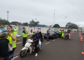 pit stop no transito