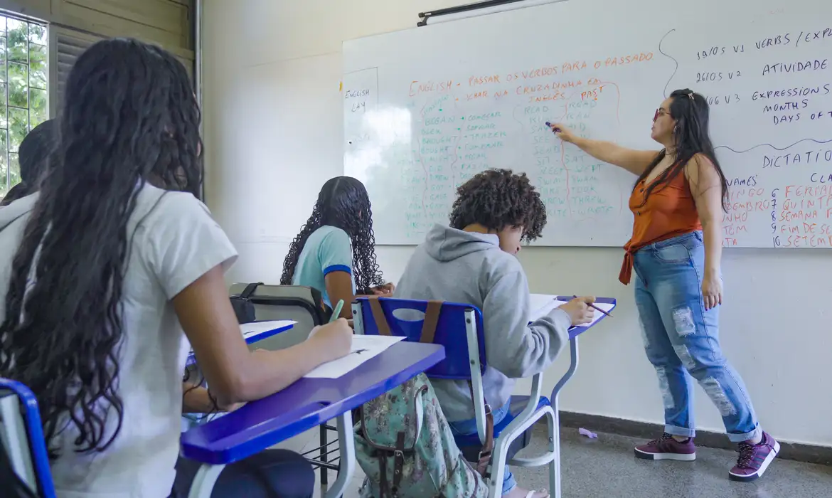 Número de professores jovens cai 31% em dez anos, aponta pesquisa © Rafa Neddermeyer/Agência Brasil