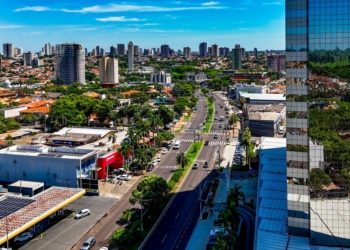 Avenida Brasilia em Aracatuba