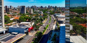 Avenida Brasilia em Aracatuba