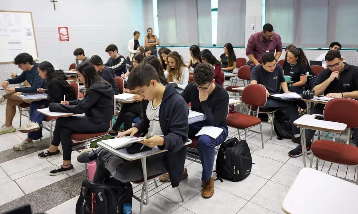 Fies 2: inscrições gratuitas para vagas remanescentes estão abertas © José Cruz/Agência Brasil