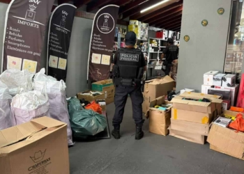 PF apreende R$ 18,7 mil e produtos importados durante operação em Penápolis